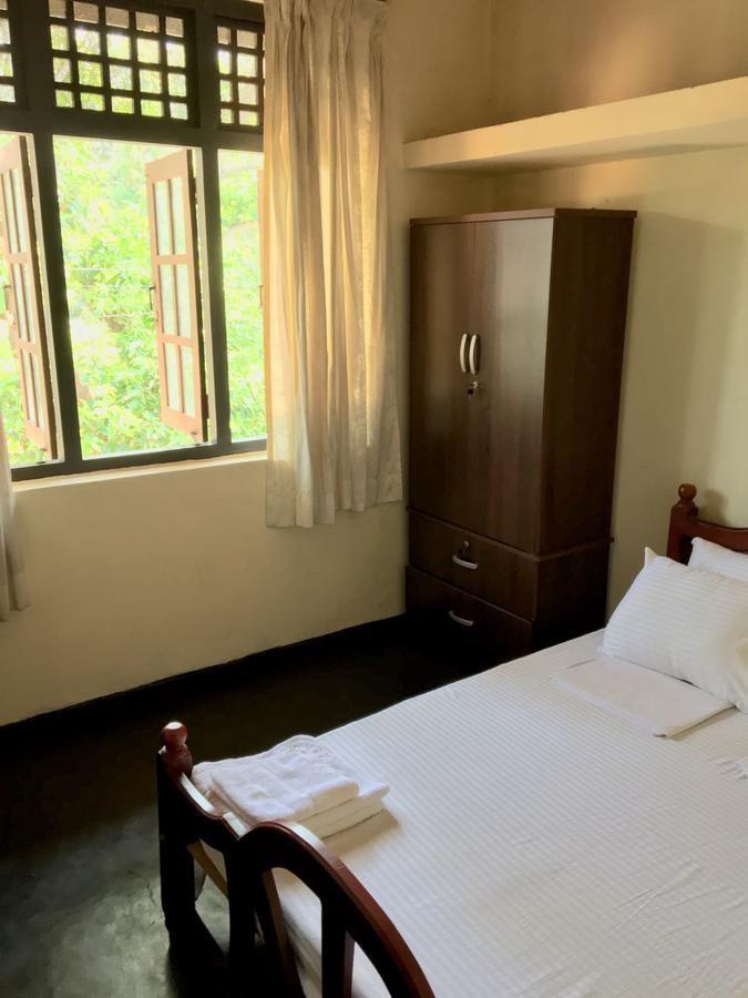 Noahs Ark Transit Stay Moratuwa Exterior foto